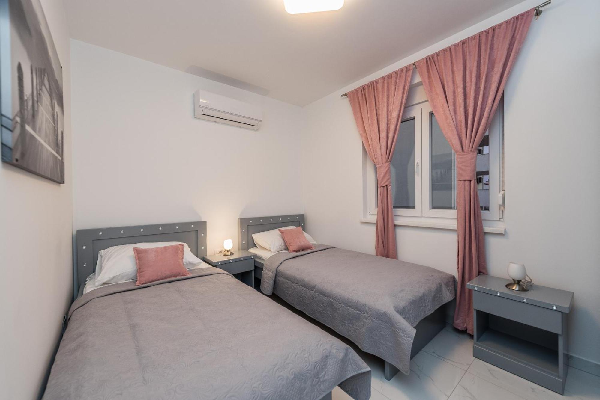 Villa Jana Luxury Apartments Novalja Zimmer foto