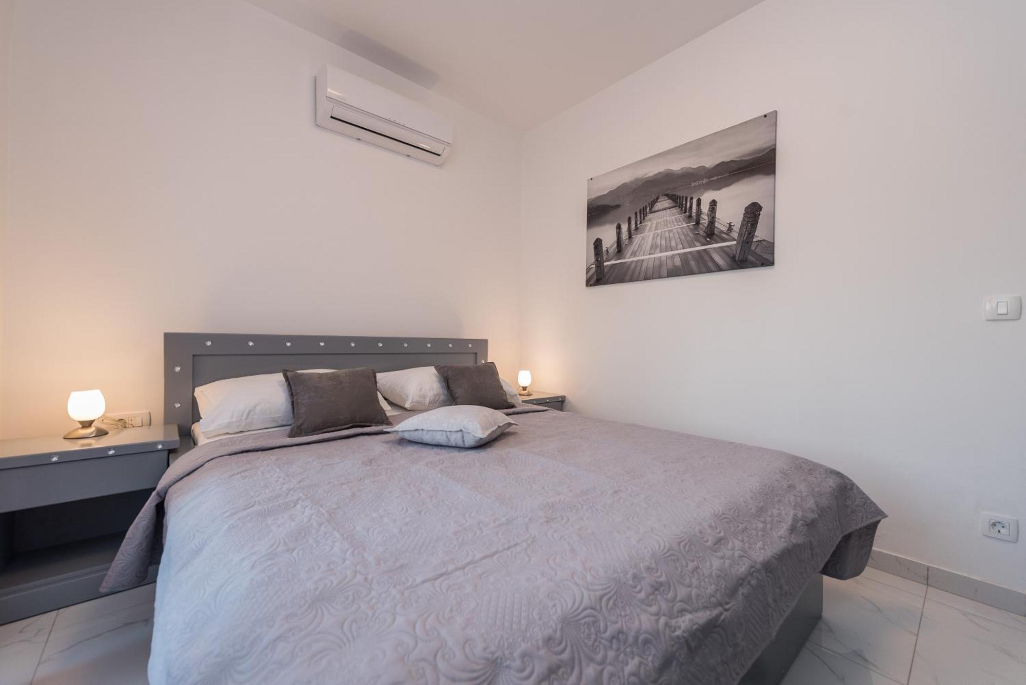Villa Jana Luxury Apartments Novalja Zimmer foto